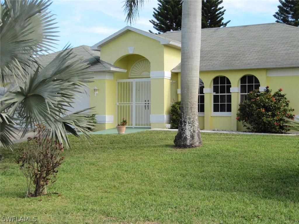 3105 SE 10th Pl., Cape Coral, FL 33904