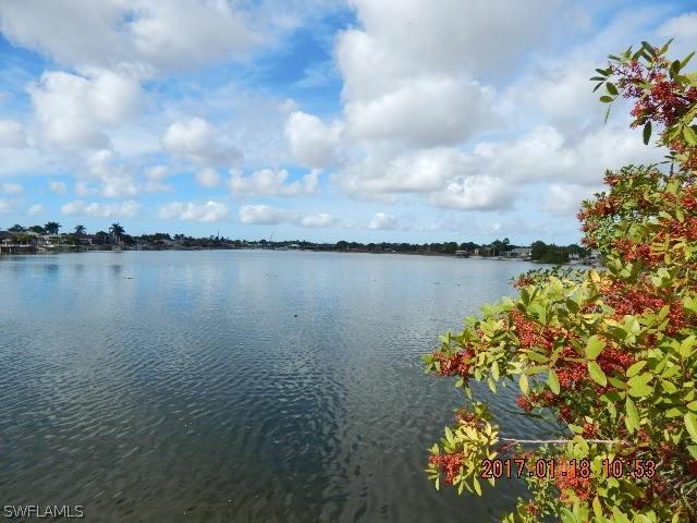 528 SE 5th Ave., Cape Coral, FL 33990