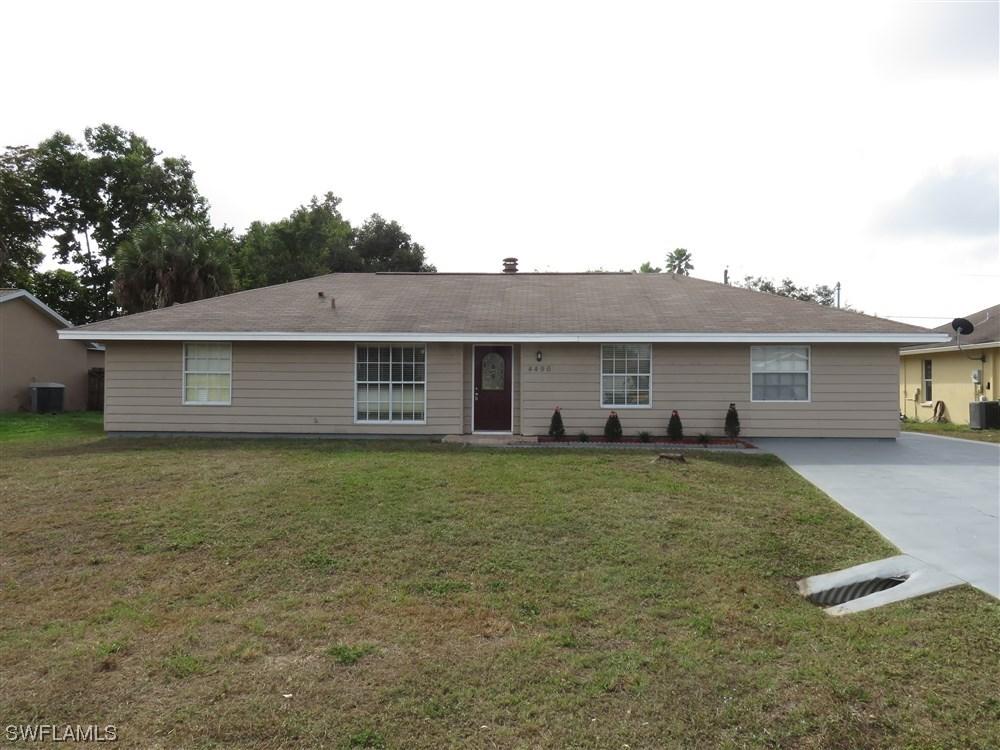 4496 31st Pl., Naples, FL 34116