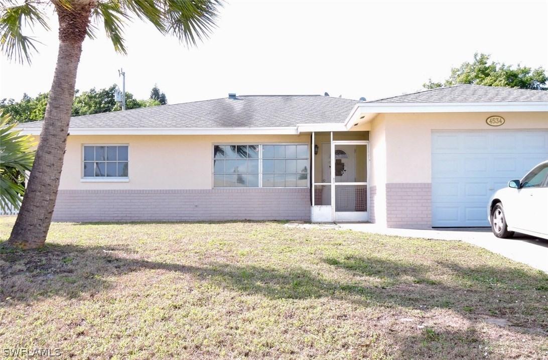 4534 SE 10th Pl., Cape Coral, FL 33904