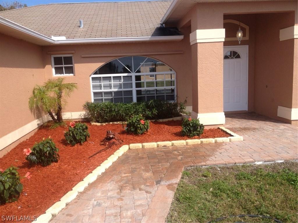 1829 SW 4th Pl., Cape Coral, FL 33991