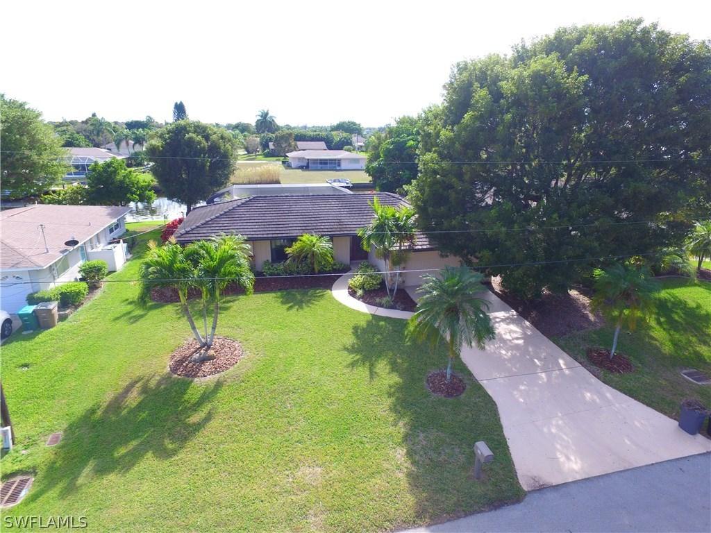 210 SE 37th Ter., Cape Coral, FL 33904