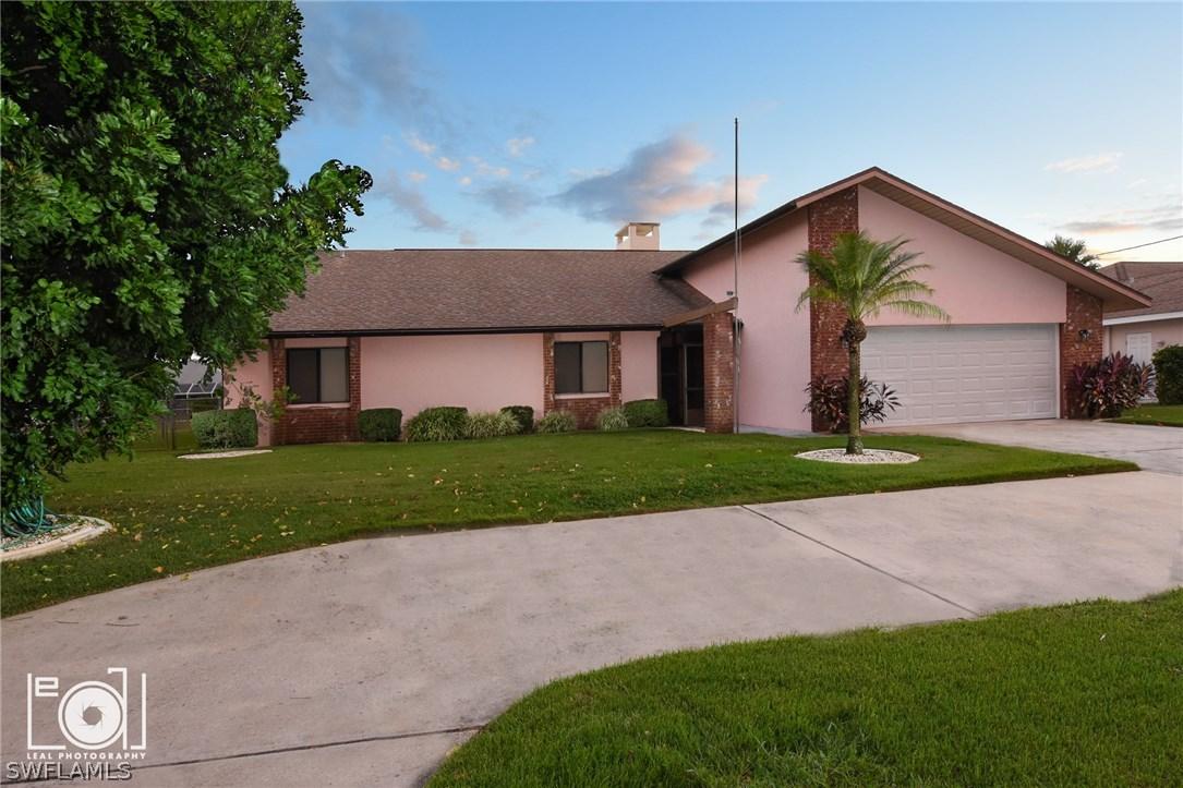 1314 SE 13th Ter., Cape Coral, FL 33990