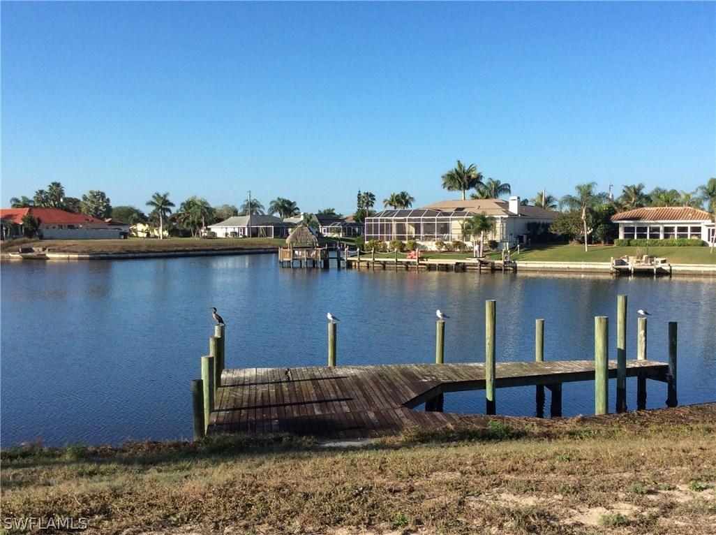 1542 SE 10th Pl., Cape Coral, FL 33990