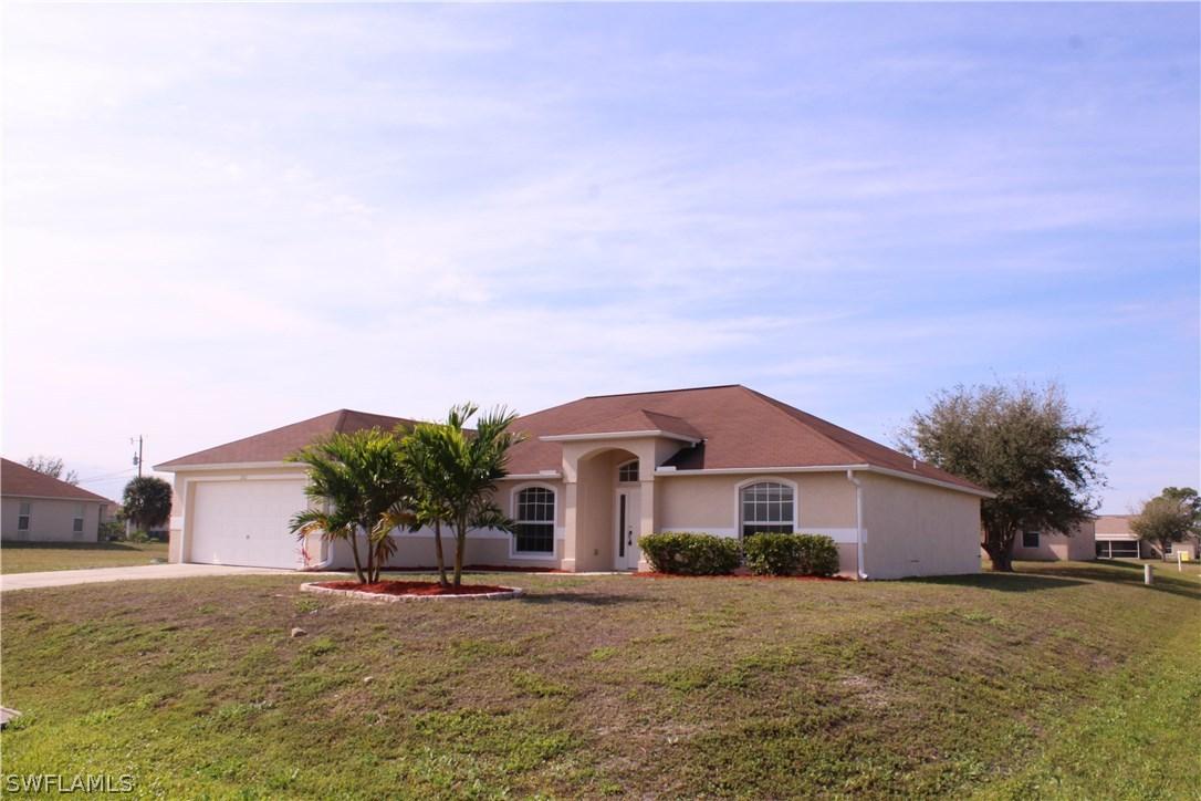 1010 NW 5th Pl., Cape Coral, FL 33993