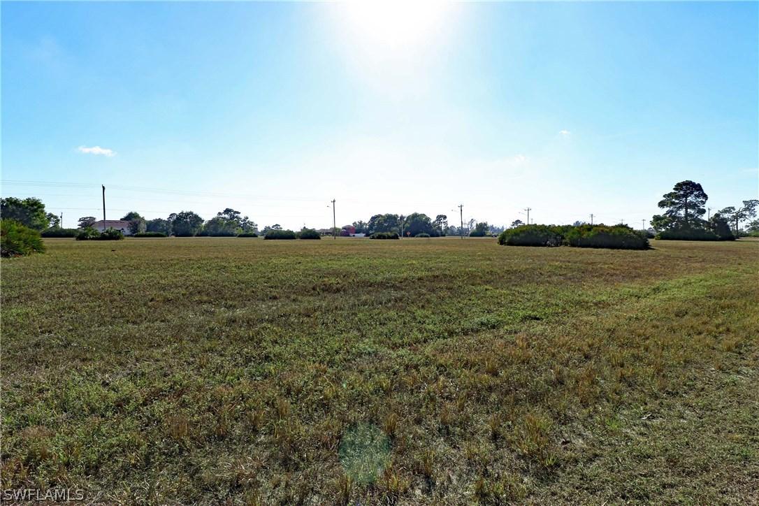 1502 NW 16th Ter., Cape Coral, FL 33993