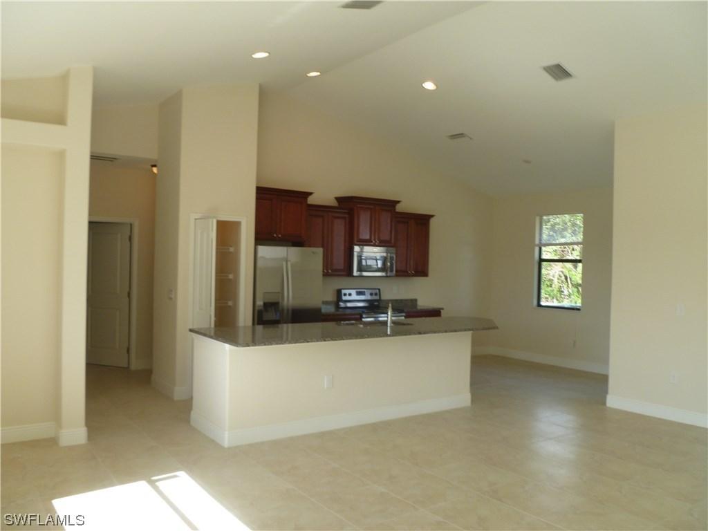 4536 Villa Capri Ln., Bonita Springs, FL 34134