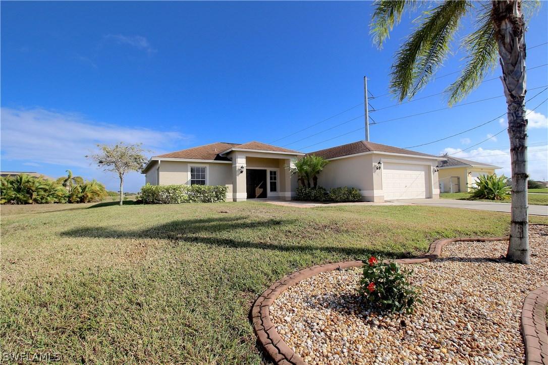 2405 NW 9th Ave., Cape Coral, FL 33993