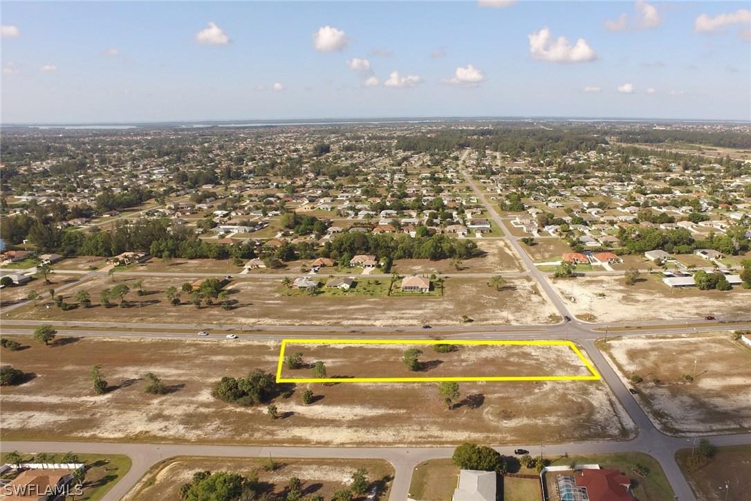 1017 Skyline Blvd., Cape Coral, FL 33991