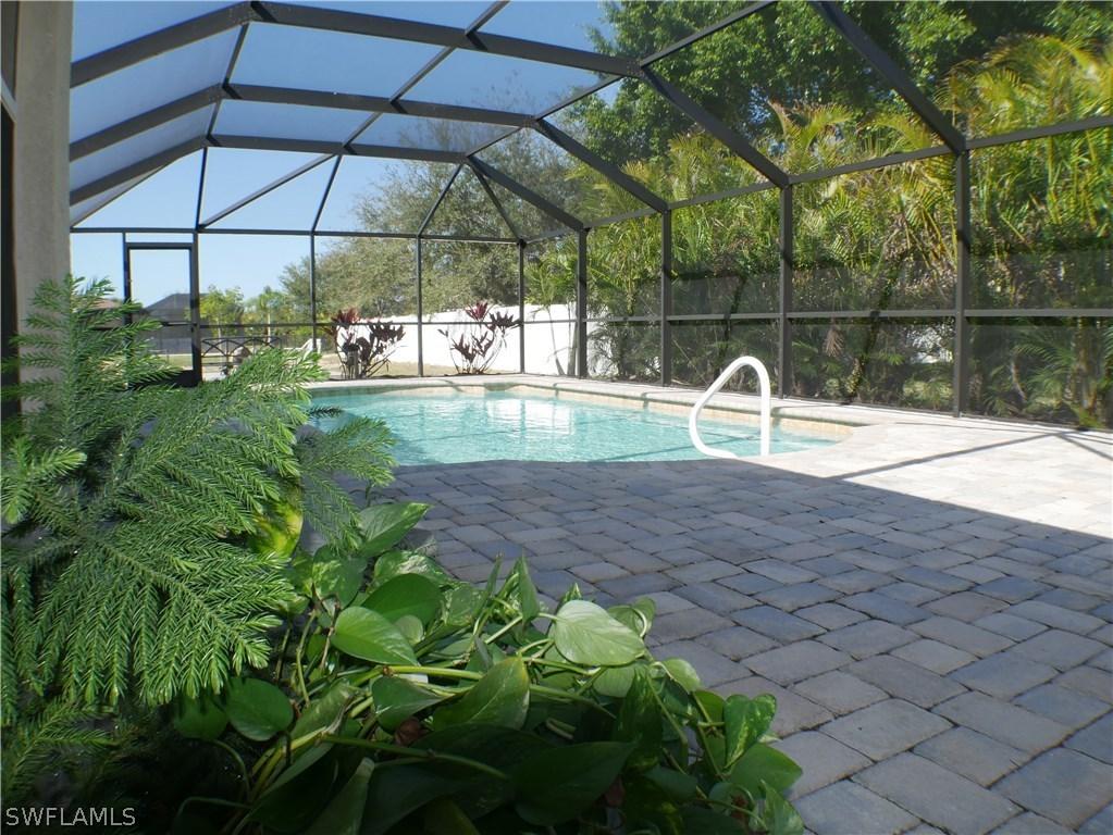 1623 NW 25th Ln., Cape Coral, FL 33993