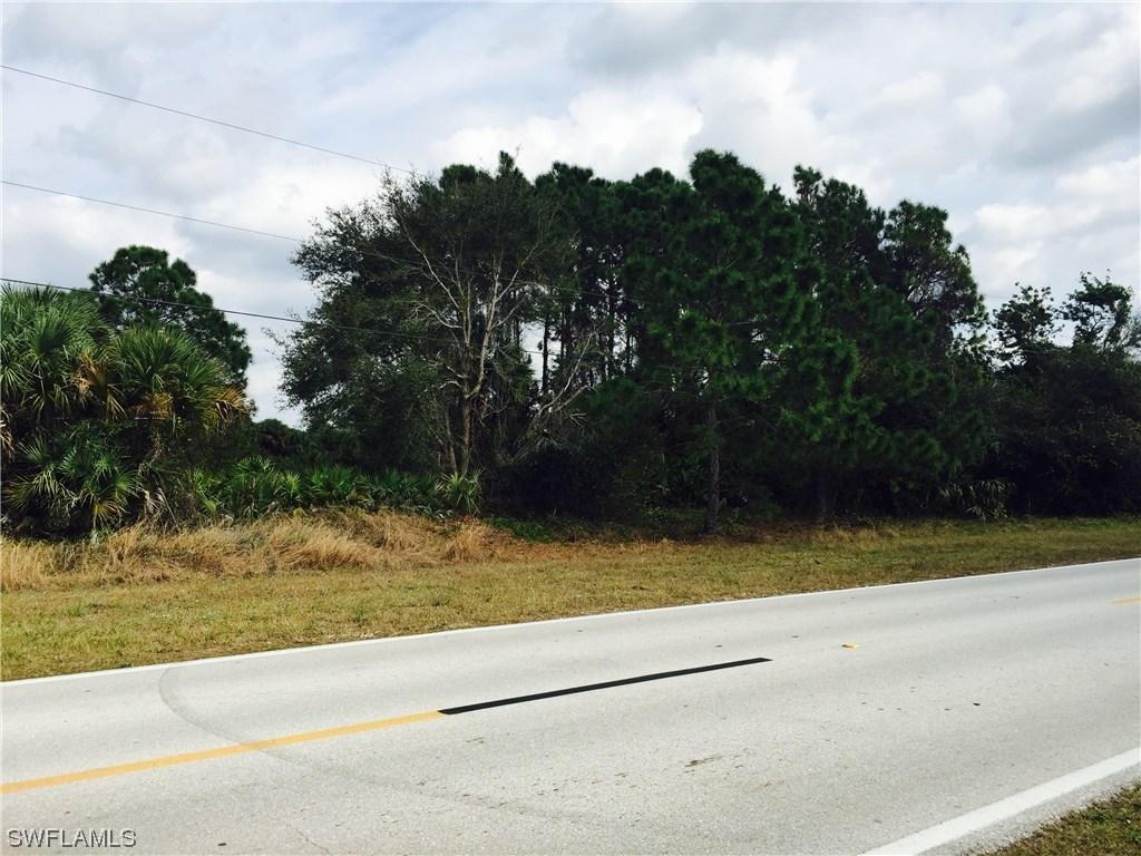 815 Sentinela Blvd., Lehigh Acres, FL 33974