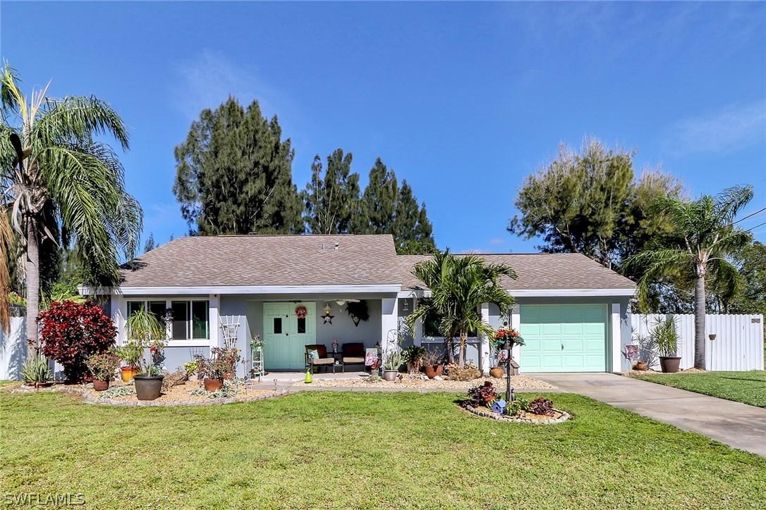 1729 NE 7th Ter., Cape Coral, FL 33909