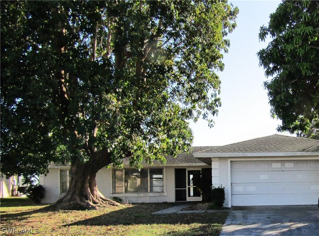 305 SE 9th Ave., Cape Coral, FL 33990