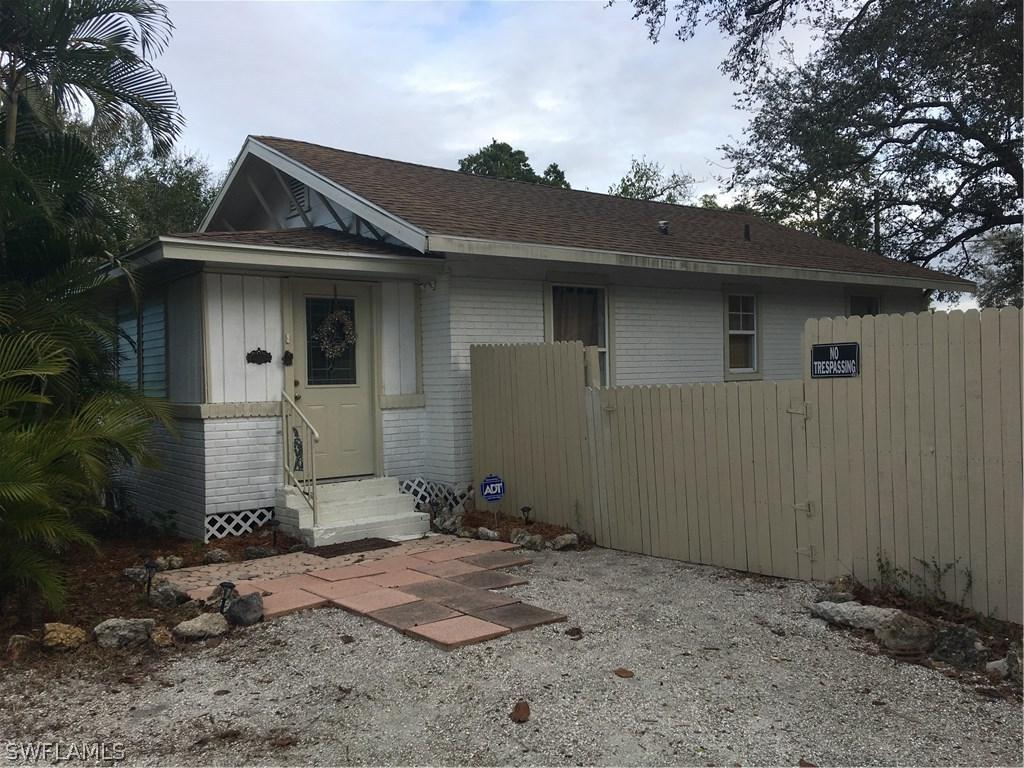 2233 Clifford St., Fort Myers, FL 33901