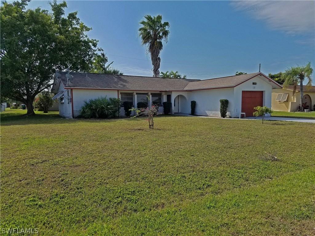 210 SE 44th Ter., Cape Coral, FL 33904