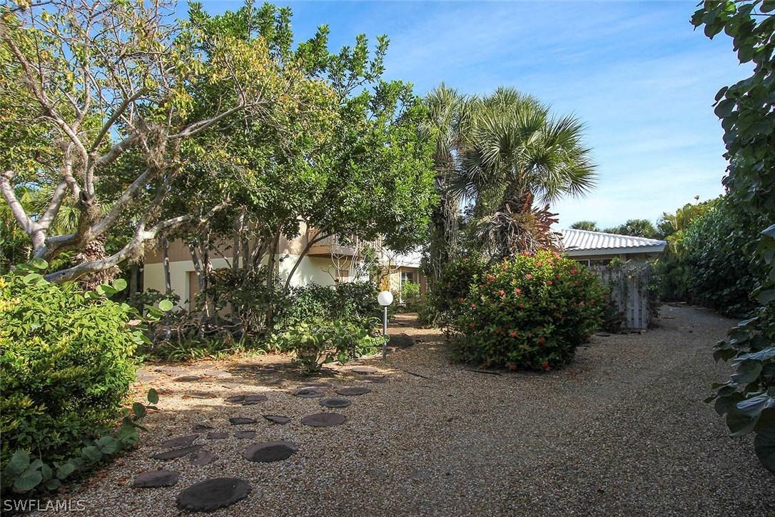 4694 Rue Bayou, Sanibel, FL 33957
