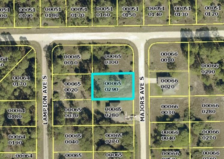 418 Majors Ave., Lehigh Acres, FL 33974