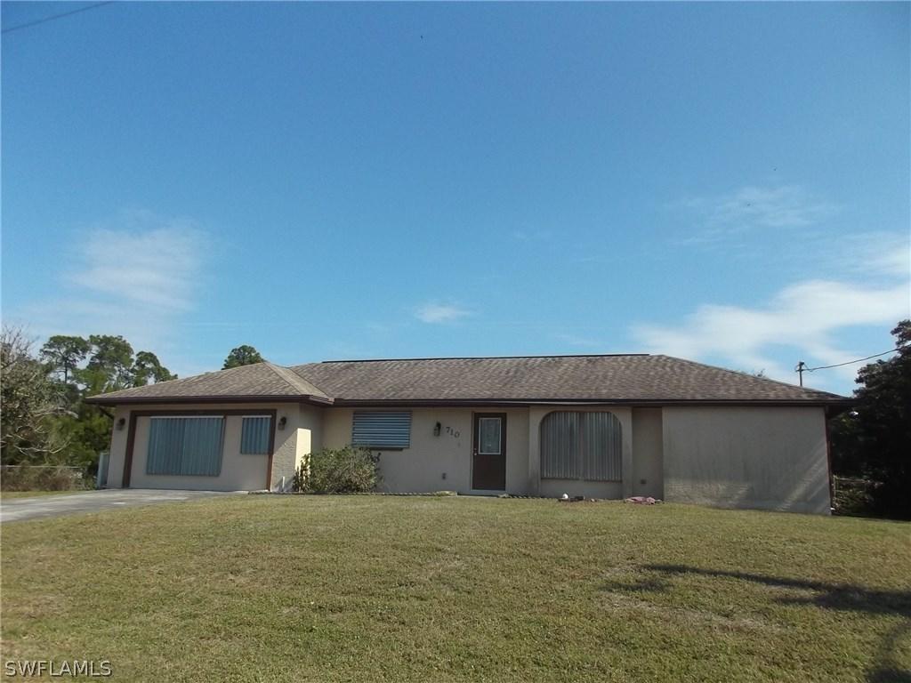 710 Plumosa Ave., Lehigh Acres, FL 33972