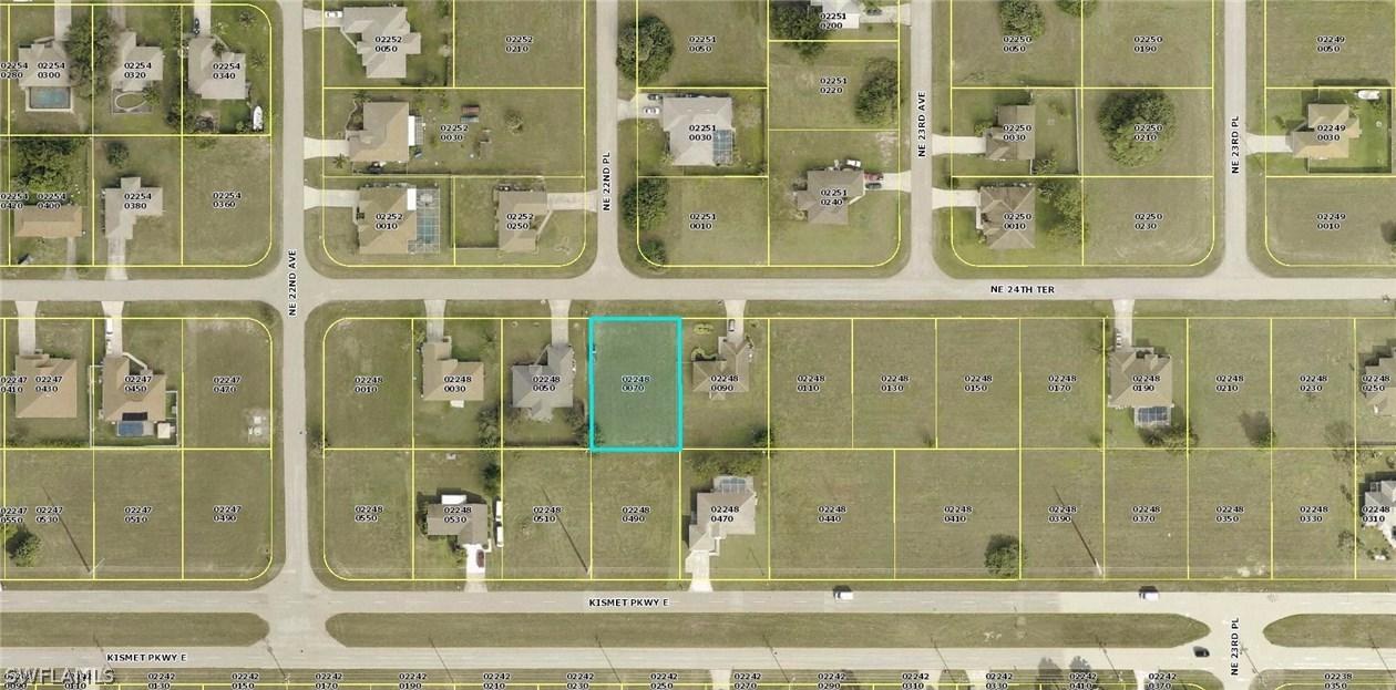 2214 NE 24th Ter., Cape Coral, FL 33909