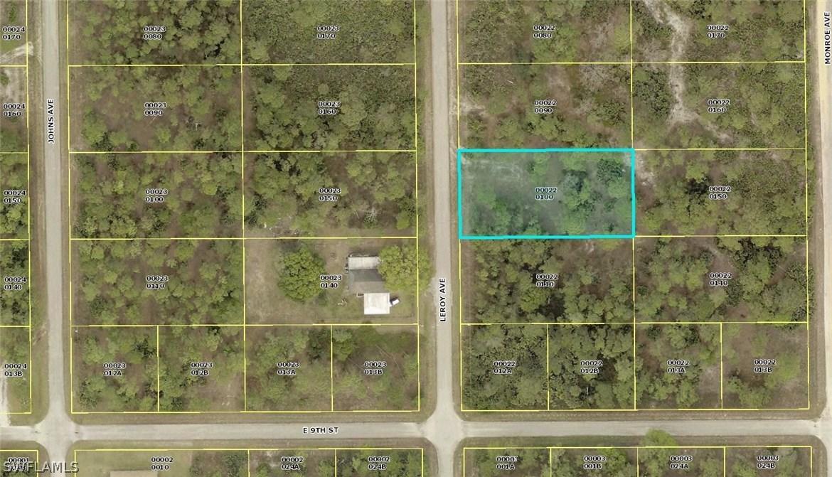904 Leroy Ave., Lehigh Acres, FL 33972