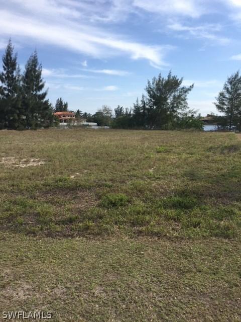 3003 NW 43rd Pl., Cape Coral, FL 33993