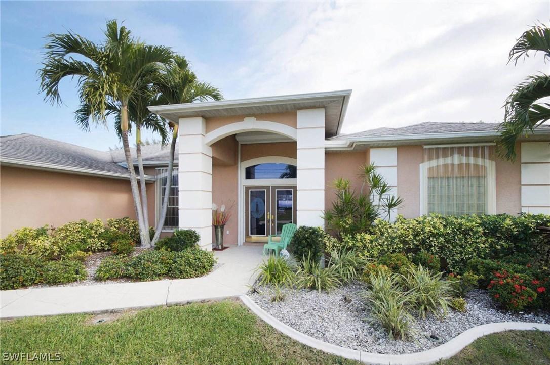 4625 SW 17th Pl., Cape Coral, FL 33914