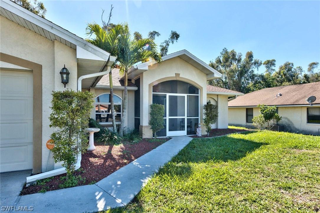8328 Buena Vista Rd., Fort Myers, FL 33967