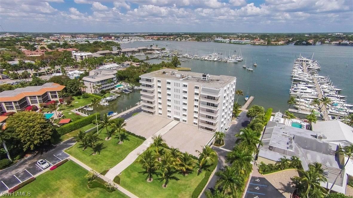 1325 7th St. #6D, Naples, FL 34102