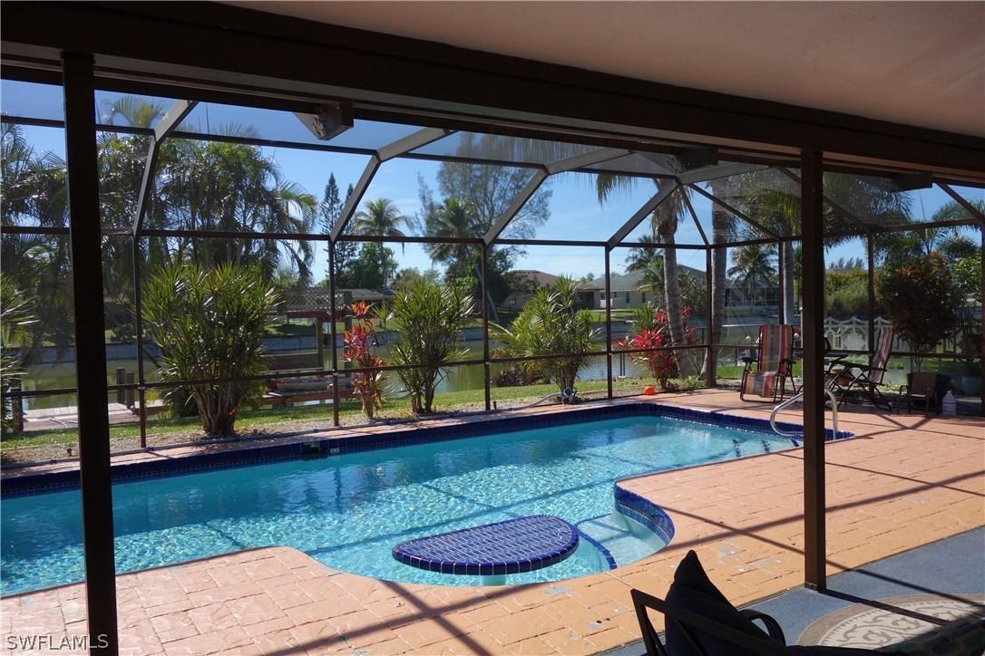 614 SE 24th St., Cape Coral, FL 33990