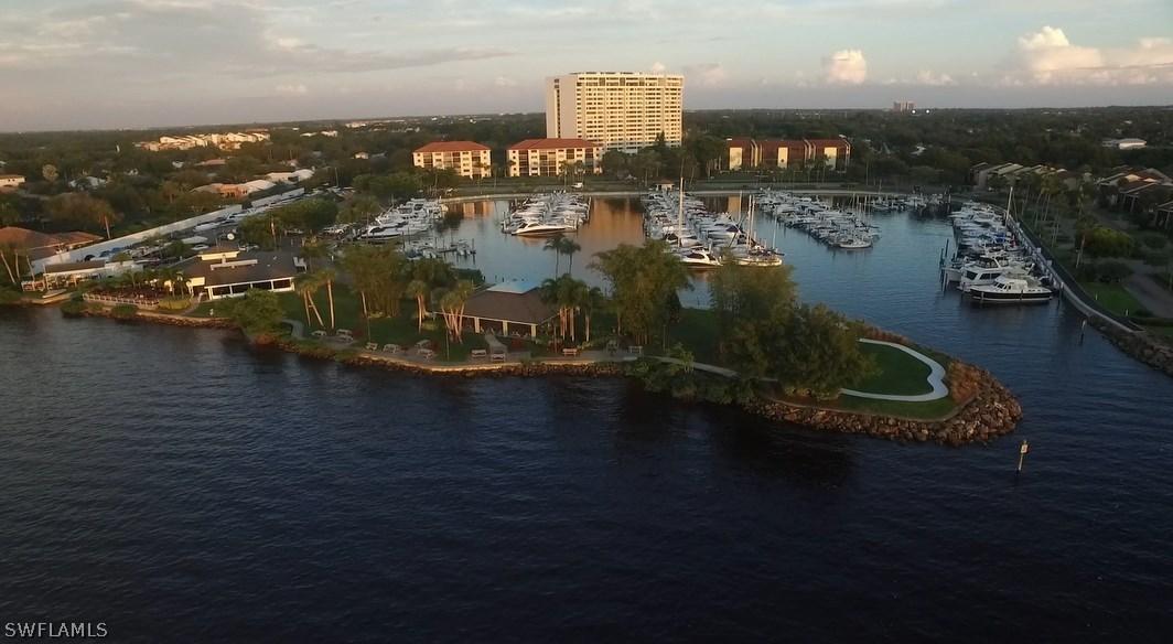 9504 Mariners Cove Ln., Fort Myers, FL 33919