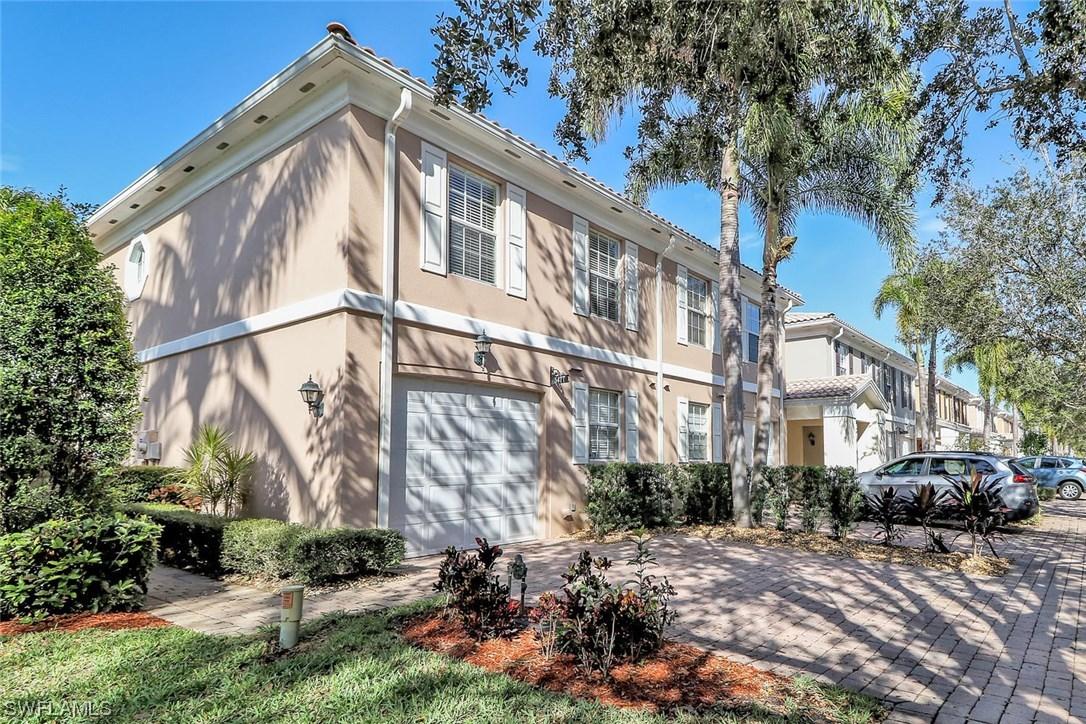 5477 Cove Cir. #97, Naples, FL 34119