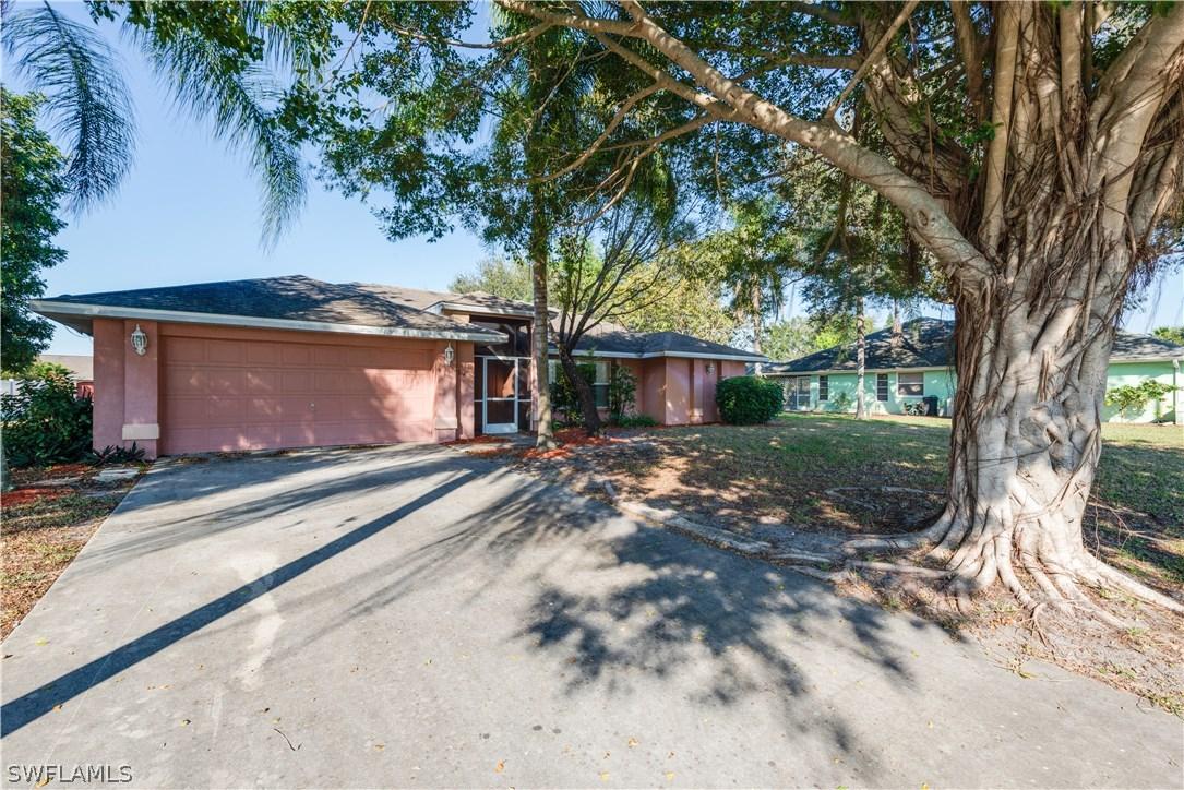 240 Laurent Ct., Lehigh Acres, FL 33936