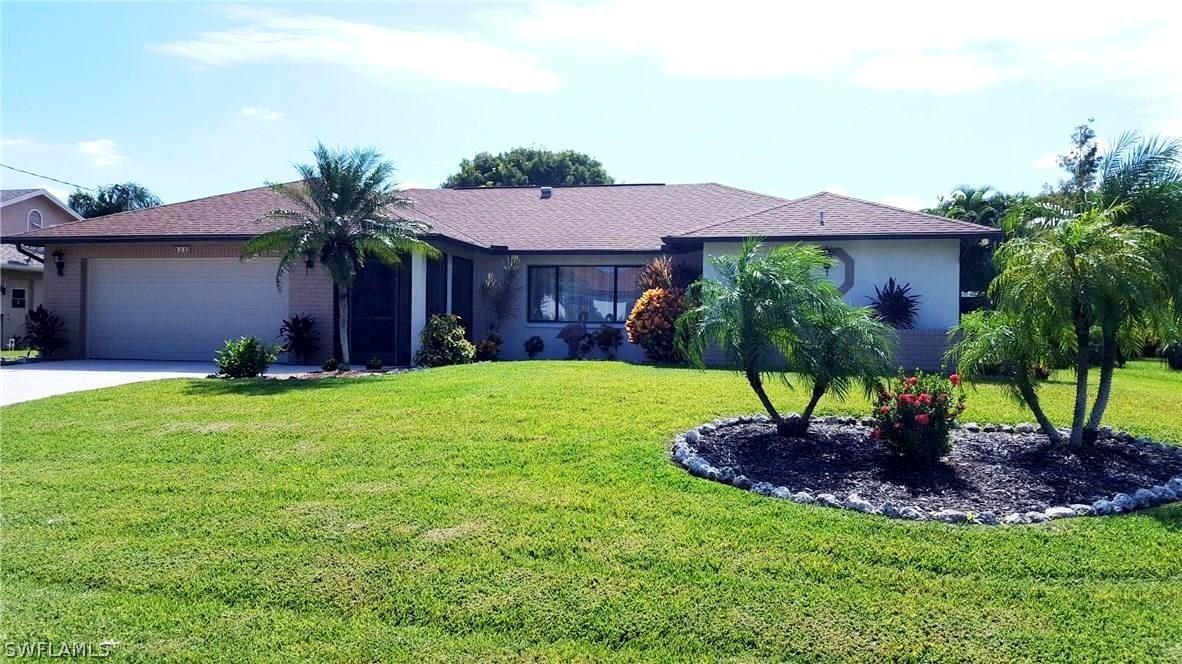 924 SW 51st Ter., Cape Coral, FL 33914