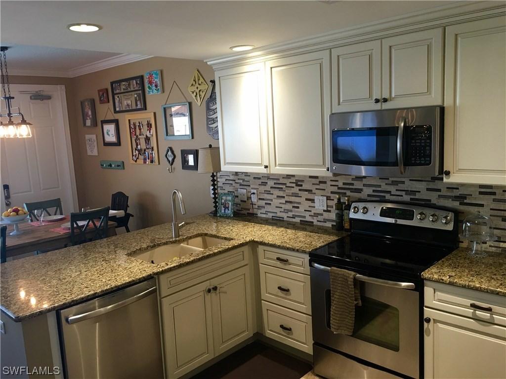 3542 Zanzibar Way, Naples, FL 34119