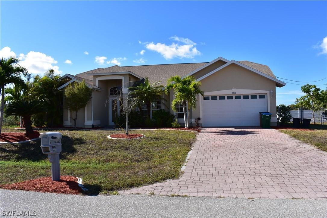 734 NW 38th Pl., Cape Coral, FL 33993