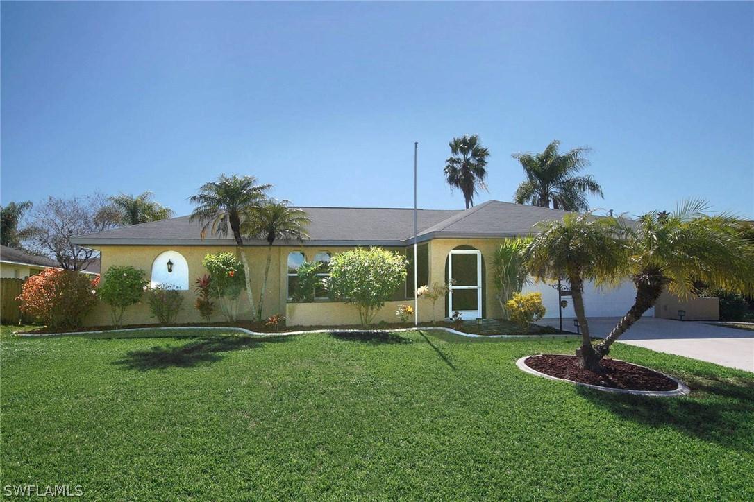 218 SW 45th Ter., Cape Coral, FL 33914