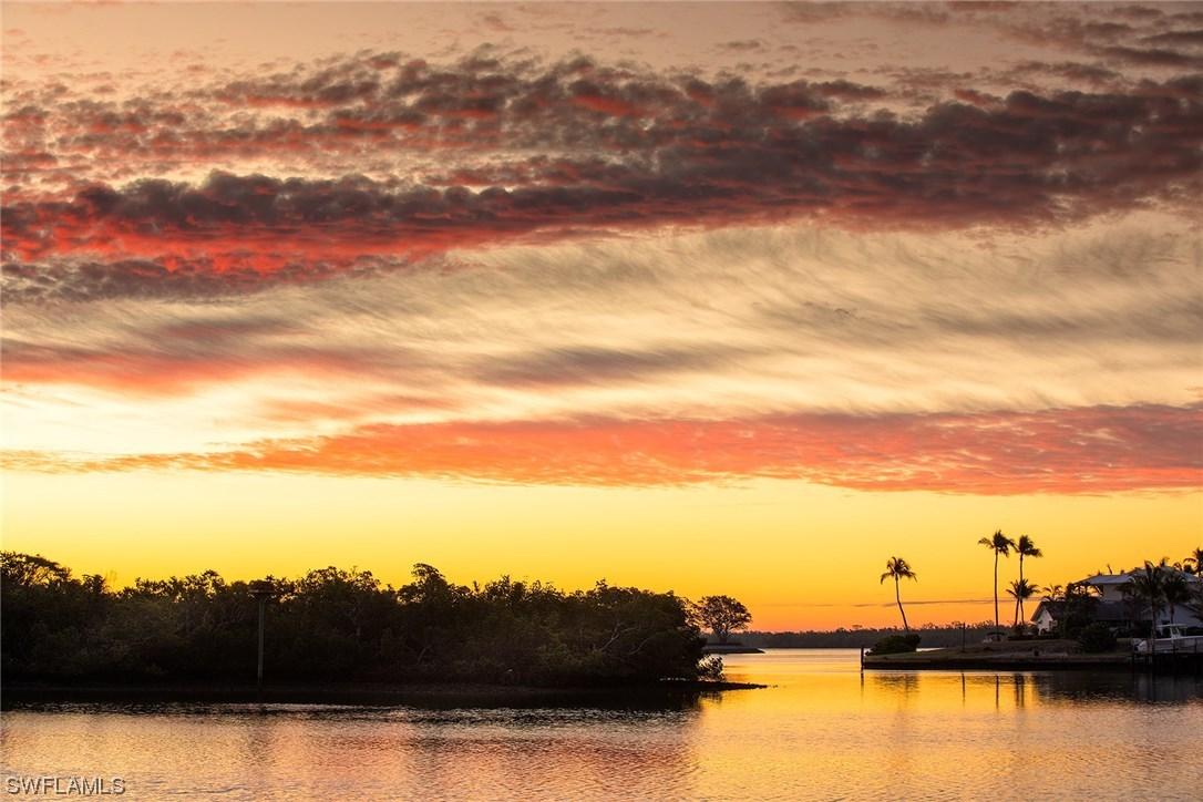 3575 Gordon Dr., Naples, FL 34102