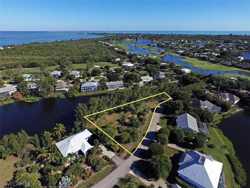 1415 Sanderling Cir., Sanibel, FL 33957