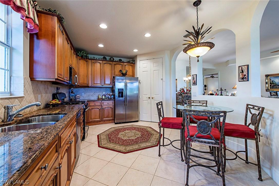 9067 Cherry Oaks Tr. #102, Naples, FL 34114