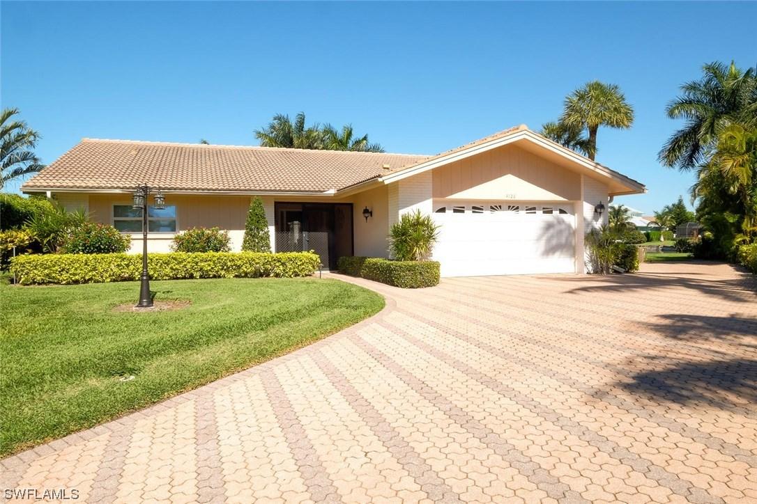 4128 Willowhead Way, Naples, FL 34103