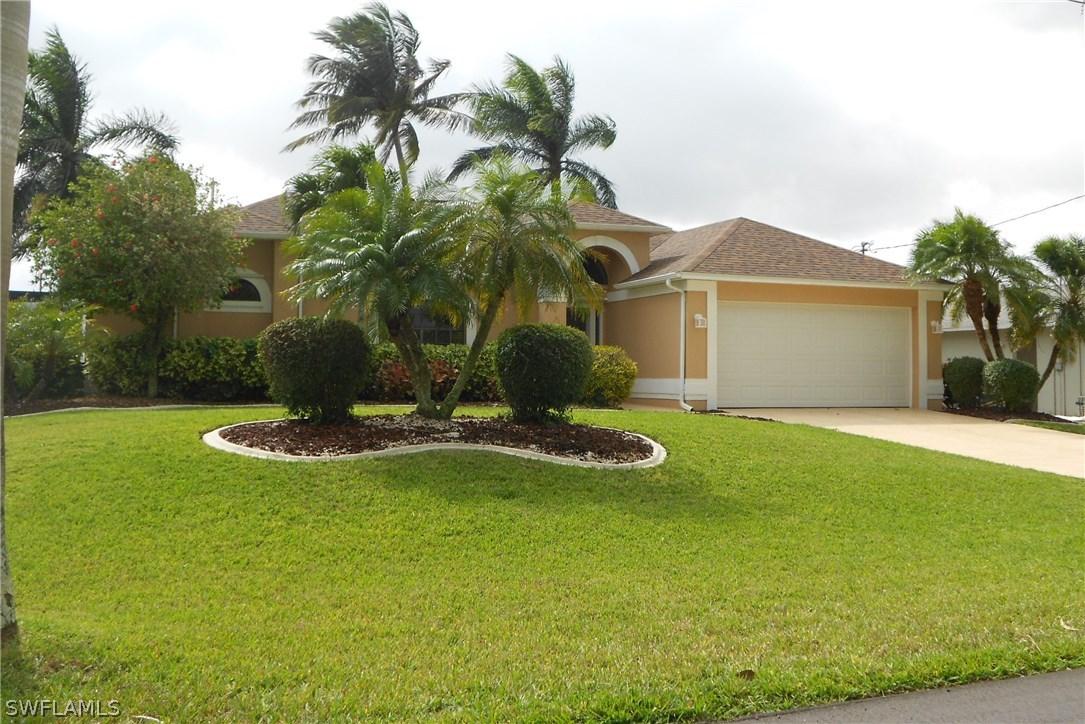 1916 SE 9th Ter., Cape Coral, FL 33990