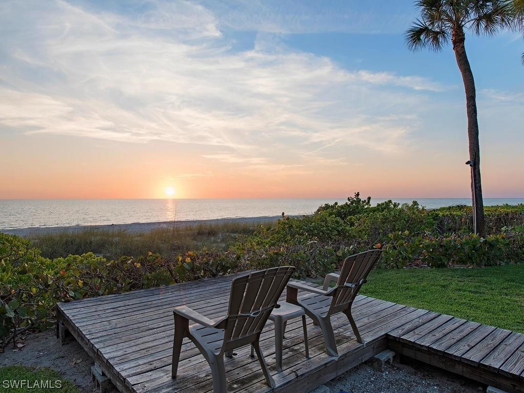 1 10th Ave., Naples, FL 34102