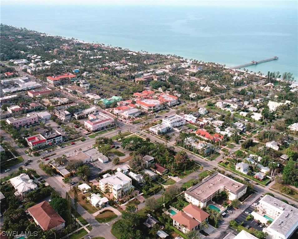 1295 Gulf Shore Blvd. #105, Naples, FL 34102