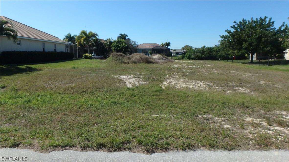 3420 SW 26th Pl., Cape Coral, FL 33914