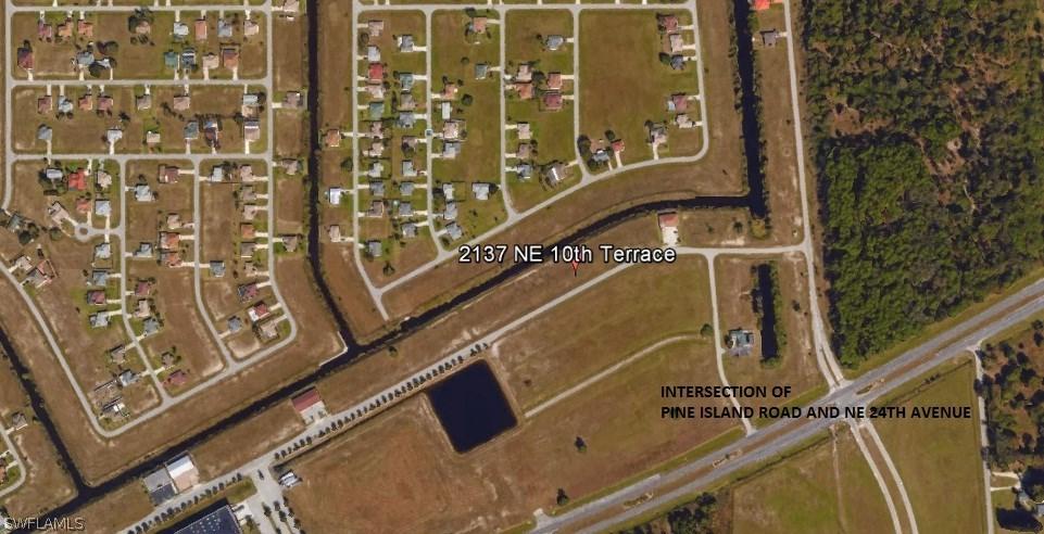 2137 NE 10th Ter., Cape Coral, FL 33909