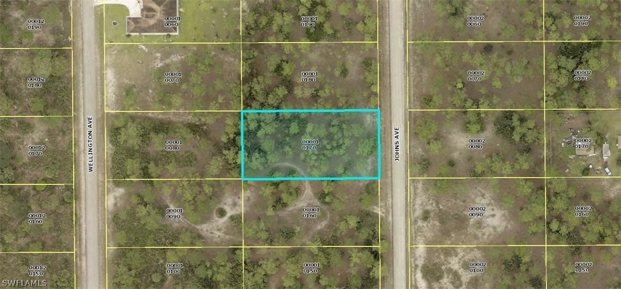 809 Johns Ave., Lehigh Acres, FL 33972