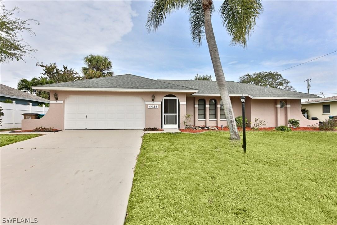 4433 SE 9th Pl., Cape Coral, FL 33904