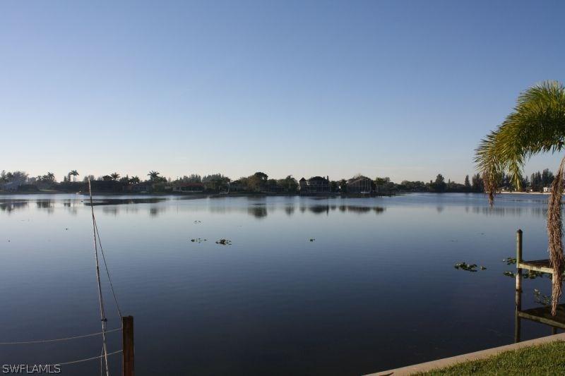 432 SW 9th St., Cape Coral, FL 33991