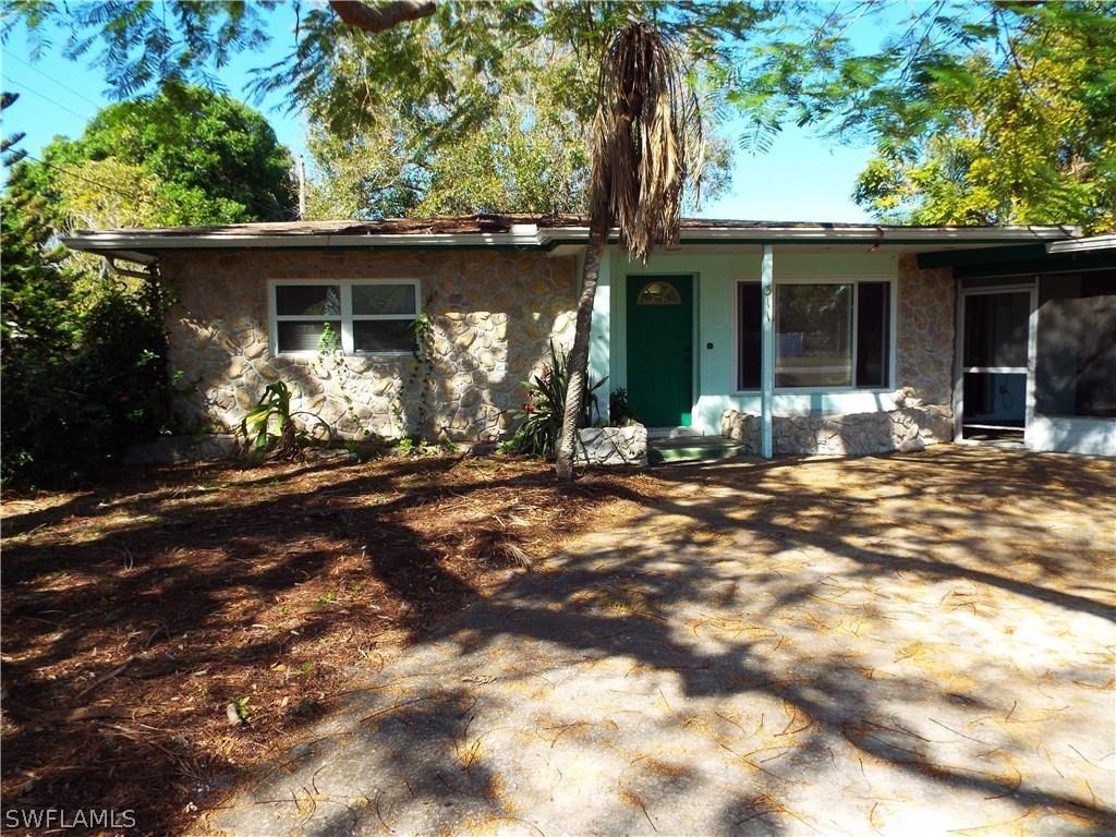 311 Hiatt St., Fort Myers, FL 33905