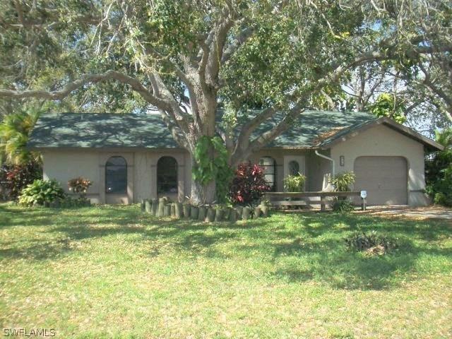 918 SW 6th Pl., Cape Coral, FL 33991